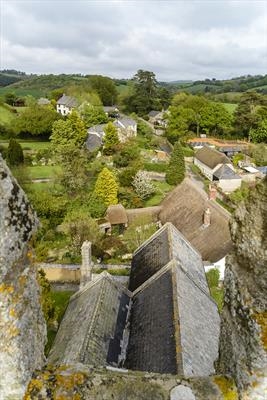 gc59 dunsford, st. mary's tower view east (v) 12590