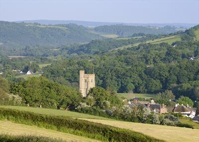 gc79 dunsford church tower & teign valley